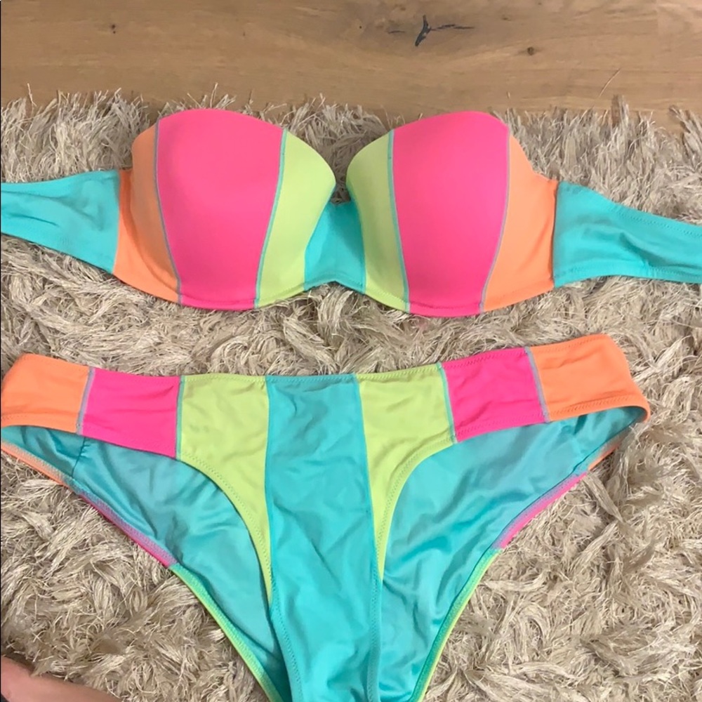 VS BATHING SUIT
